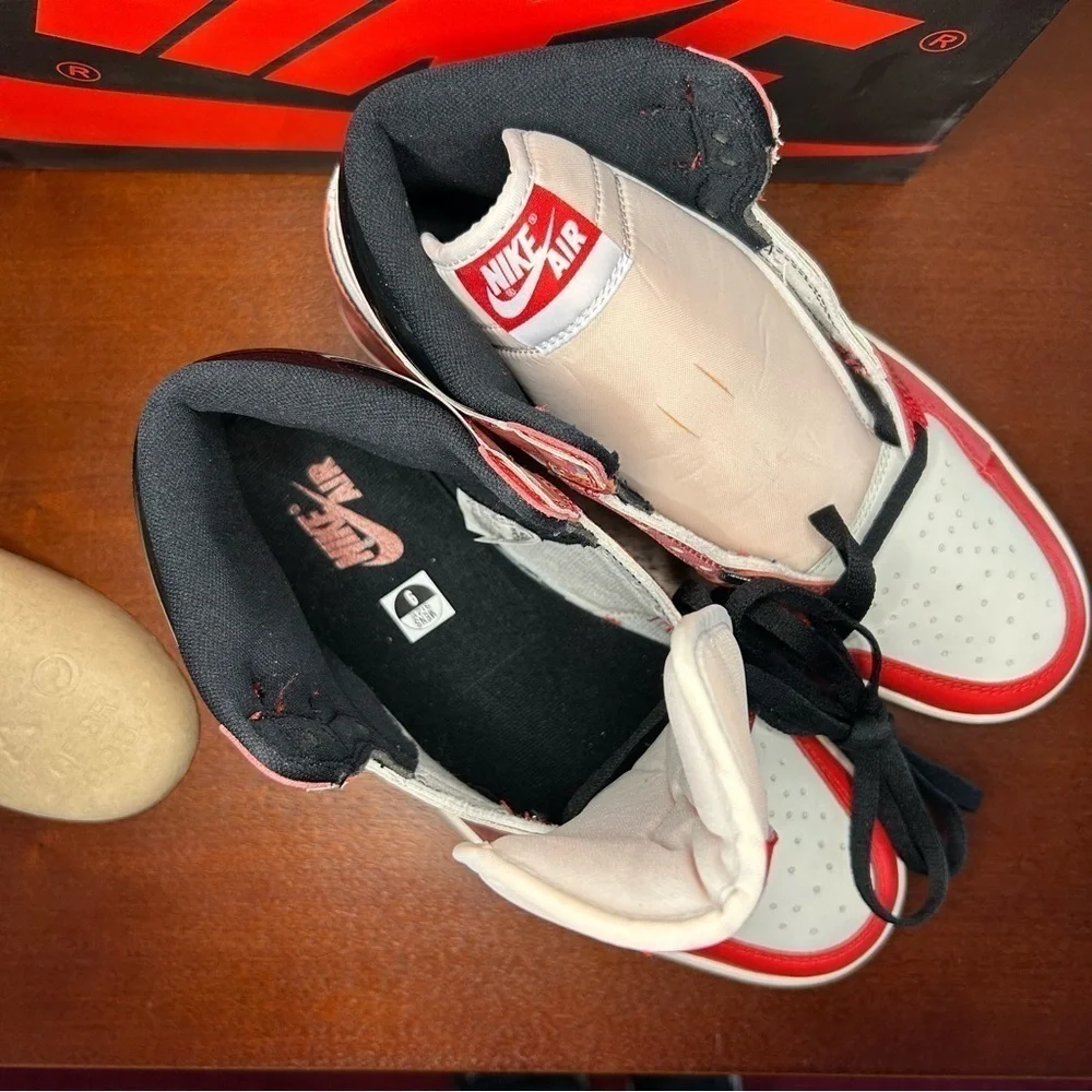 Nike Air Jordan 1 High OG Spider-Man Across the Spider-Verse (9 M / 10.5 W)